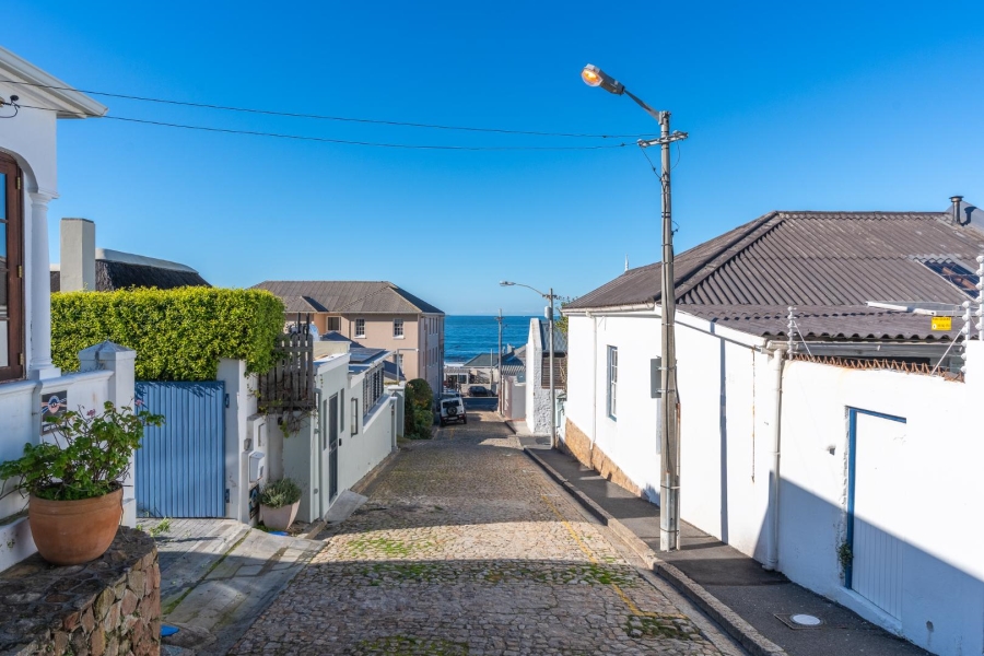 4 Bedroom Property for Sale in Kalk Bay Western Cape